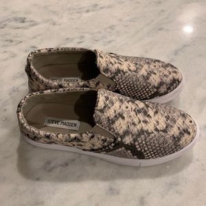 Steve Madden shoes